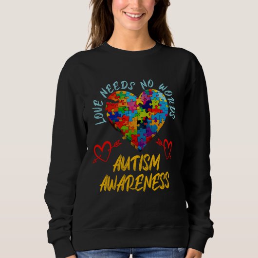 Autism awareness colorful puzzle heart Autistic スウェットシャツ (正面)