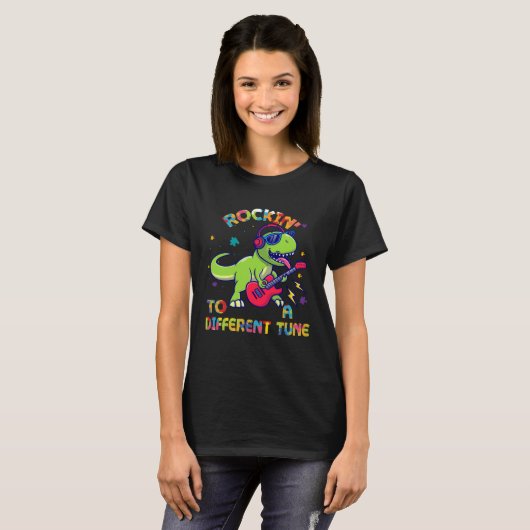 Autism Awareness Dino Rex Rockin To Different Tune Tシャツ (正面フル)