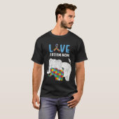 Autism Awareness Mom Love Autistic Son Daughter Mo Tシャツ (正面フル)
