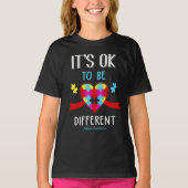 Autism Awareness Quote It's Ok To Be Different Tシャツ (正面)