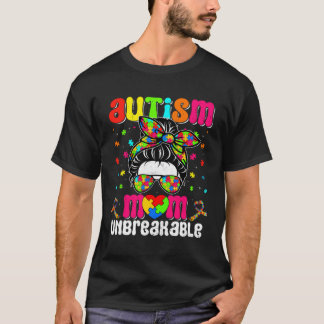 Autistic Autism Awareness Mom Life Women Cute Moth Tシャツ