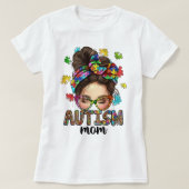 Autistic mum t-shirt, gifts for mum tシャツ (デザイン正面)