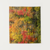 Autumn at Sims Pond North Carolina,ブルーリッジ タペストリー (正面)