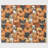 Autumn Dogs in a Pumpkin Patch Halloween ラッピングペーパー (フラット)