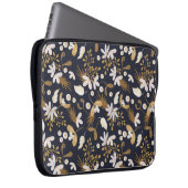 Autumn Evening Bloom ラップトップスリーブ (正面右)