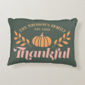 Autumn Green Pink Orange Thankful Family アクセントクッション (裏面)
