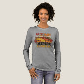 Autumn leaves and pumpkins design Tri-Blend shirt トライブレンドＴシャツ (正面全体)