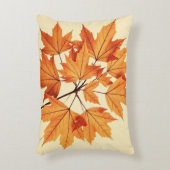 Autumn Maple Leaf Print: Fall Foliage アクセントクッション (正面(垂直))