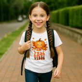 Autumn pumpkin illustration & Fall Vibes script Tシャツ