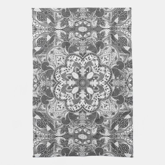 Autumn Squirrel Mandala Hand-Drawn キッチンタオル (縦)