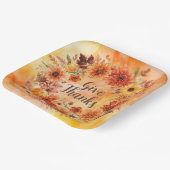 Autumn themed thanksgiving with flowers  pumpkins ペーパープレート (傾斜あり)