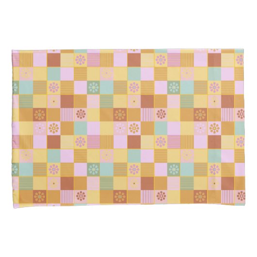 Autumn tones quilt blocks 枕カバー (正面右)