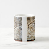 Autumn Tree in Movement by Egon Schiele コーヒーマグカップ (中央)