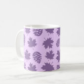 Autumnal Leafs in Purple Tones - Nature Pattern コーヒーマグカップ (正面左)