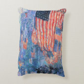 Avenue in the Rain by Frederick Childe Hasssam アクセントクッション (裏面(縦))