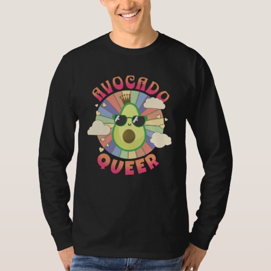 Avocado Queer Gay and Lesbian  Fruits LGBT Pride Tシャツ (正面)