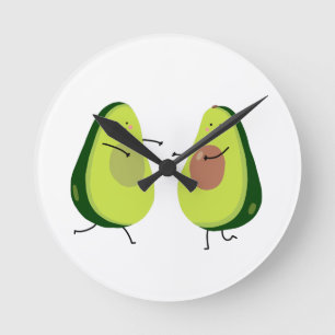 AVOCUDDLEのアボカドのデザインは ラウンド壁時計