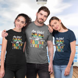Aw Ship It's a Family Ship カスタム Year Tシャツ<br><div class="desc">このデザインはパーソナライズされた、写真や文字を変更して提供される領域にあってもよい。またカスタマイズは、このテンプレートをカスタマイズしクリックて、を選択してさらに背景の色を削除または変更したり、文字を追加したり、文字の色またはスタイルを変更したり、文字のみのデザインの画像を削除したりすることで可能です。このもし商品はデザインを別の商品に移すオプションがあり、必要に応じてデザインを調整しもして下さい。colorflowcreations@gmail.comで連絡は、このデザインを別の製品で使用するもしか、デザインのサポートが必要な場合は、ページの上部にあるチャットオプションを使用する。www.facebook.com/colorflowcreations、www.instagram.com/colorflowcreations、www.twitter.com/colorflowart、後を追およびwww.pinterest.com/colorflowcreationsで自分のデザインや自分の情報を見る。</div>
