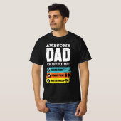 Awesome Dad Checklist Funny Father’s Day Tシャツ (正面フル)