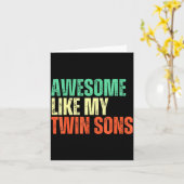 Awesome Like My Twin Sons Funny Mom Dad Parent Nov カード (黄色い花)