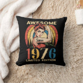 Awesome Since 1976 50th Women's Birthday Retro  クッション (ブランケット)