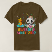 Awesome since 2019 3rd Birthday 3 Year Old Panda U Tシャツ (デザイン正面)