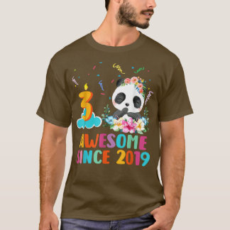 Awesome since 2019 3rd Birthday 3 Year Old Panda U Tシャツ