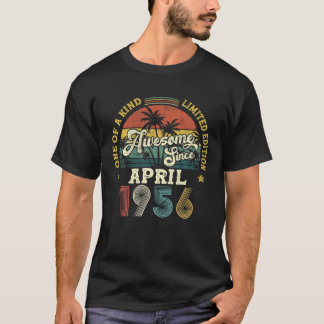 Awesome Since April 1956 Vintage 66Th Birthday Gif Tシャツ