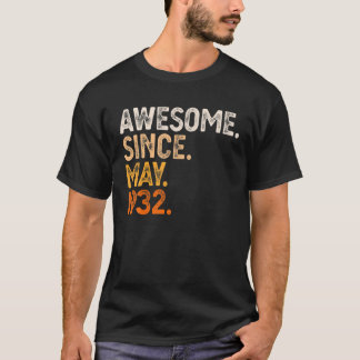 Awesome Since May 1932 90Th Birthday Gift 90 Year Tシャツ