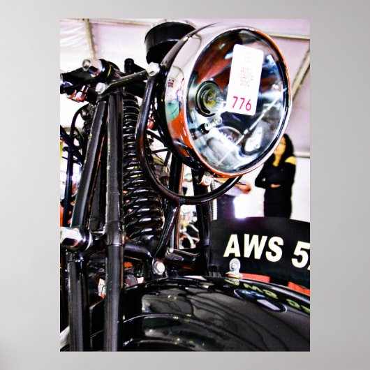 AWS 5. ヴィンテージバイクの正面ビュー ポスター (正面)