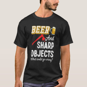Ax投げビール鋭い物ハチェットランバージャッキ Tシャツ