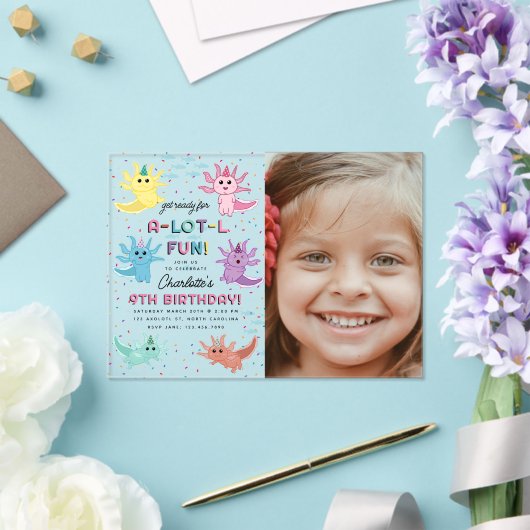 Axolotl子供かわいいサラマンダー写真誕生日パーティー アクリル招待状 (インサイチュ (ウェディング))