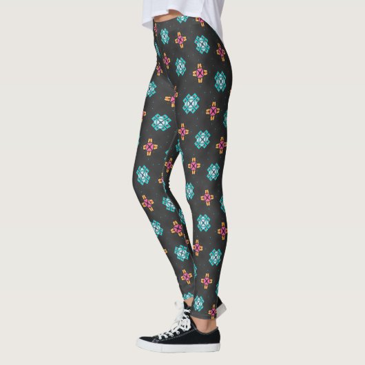 Aztec Starburst Leggings レギンス (左)