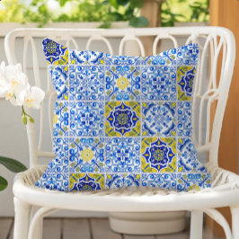 Azulejos Tile Pattern Blue White Yellow アウトドアクッション