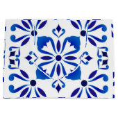 Azure Arabesque Floral Geometry Elegant Coastal ラージペーパーバッグ (正面)