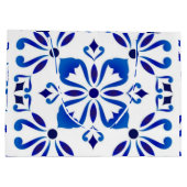 Azure Arabesque Floral Geometry Elegant Coastal ラージペーパーバッグ (裏面)