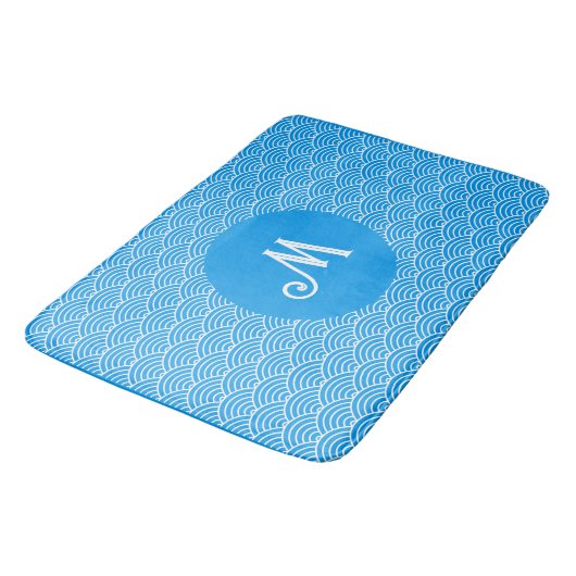 Azure Blue Wave Pattern モノグラムの Bath Mat バスマット (アングル)
