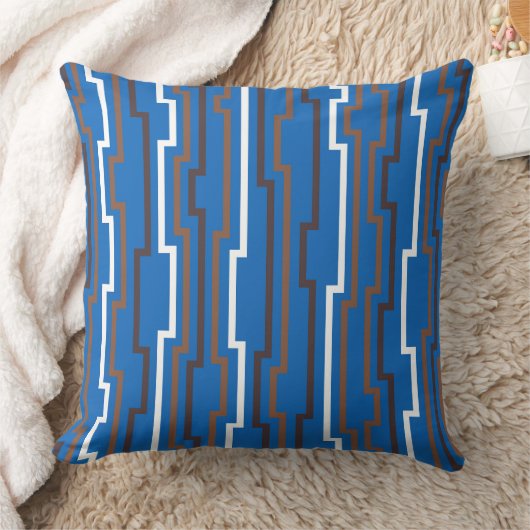 Azure Blue Zig Zag Throw Pillow クッション (ブランケット)