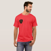 Bのバッジ Tシャツ (正面フル)