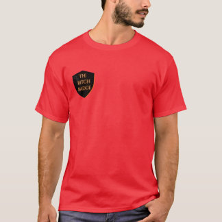 Bのバッジ Tシャツ