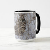 B11雪に浮かぶフクロウ マグカップ (正面右)