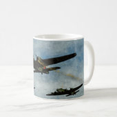B17要塞飛んでいるコーヒーマグ コーヒーマグカップ (正面右)