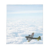 B17要塞飛んでいる第二次世界大戦の爆撃機 ノートパッド (正面)