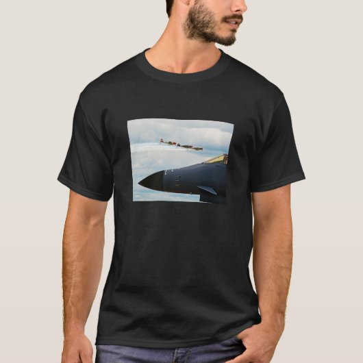 B-1爆撃機・第二次世界大戦の戦闘機 Tシャツ (正面)
