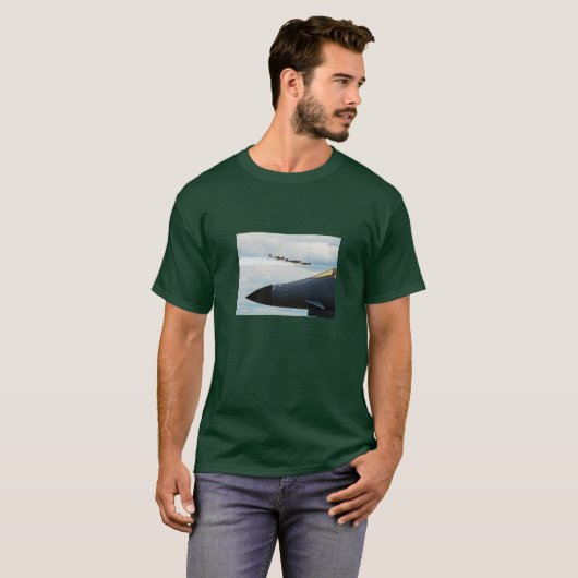 B-1爆撃機・第二次世界大戦の戦闘機 Tシャツ (正面フル)