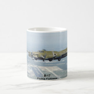 B-17飛んでいるな要塞のマグ コーヒーマグカップ
