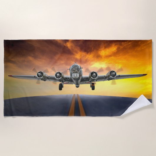 B-17 フライングフォートレスの離陸 ビーチタオル (正面)