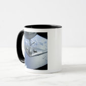 B-2精霊は給油の立場に立つ マグカップ (正面左)