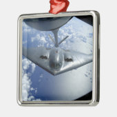 B-2精霊は給油の立場に立つ メタルオーナメント (左)