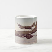 B-29 Superfortressのマグ コーヒーマグカップ (中央)